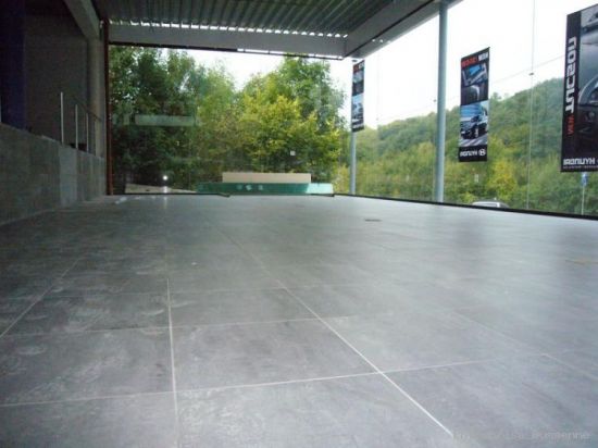 Carrelage show-room