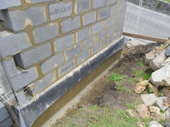 Transformation d'une maison d'habitation Ã  Denée