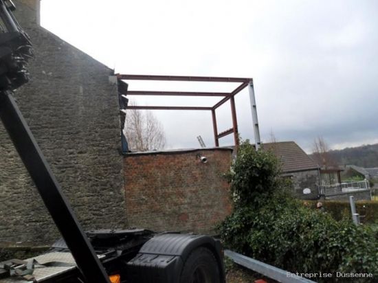 Transformation d'une maison d'habitation Ã  Denée