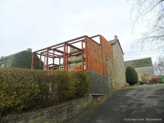 Transformation d'une maison d'habitation Ã  Denée