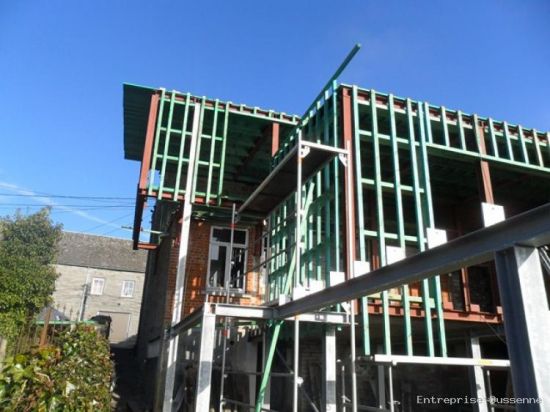 Transformation d'une maison d'habitation à Denée