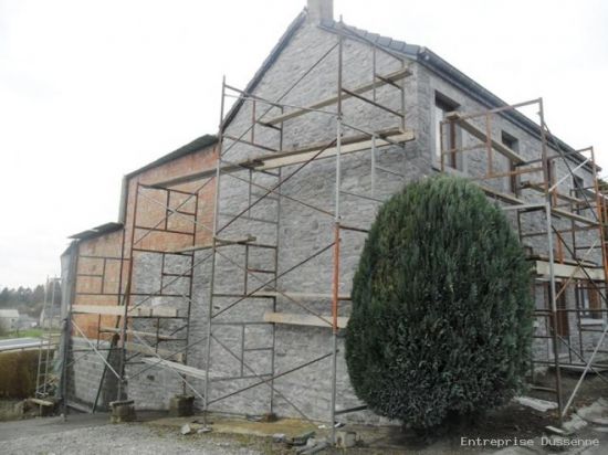 Transformation d'une maison d'habitation à Denée