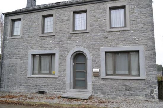 Transformation d'une maison d'habitation Ã  Denée